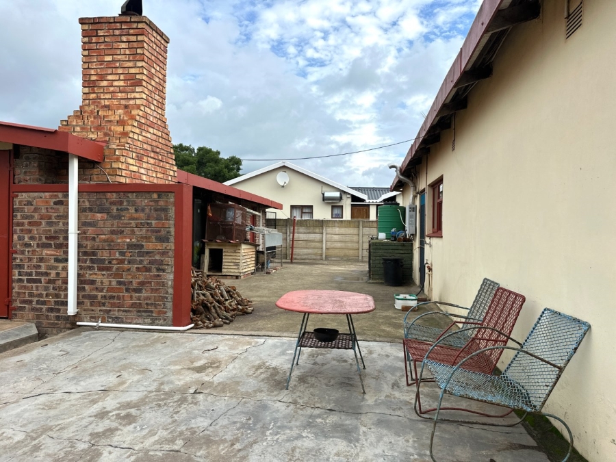 3 Bedroom Property for Sale in Albertinia Western Cape